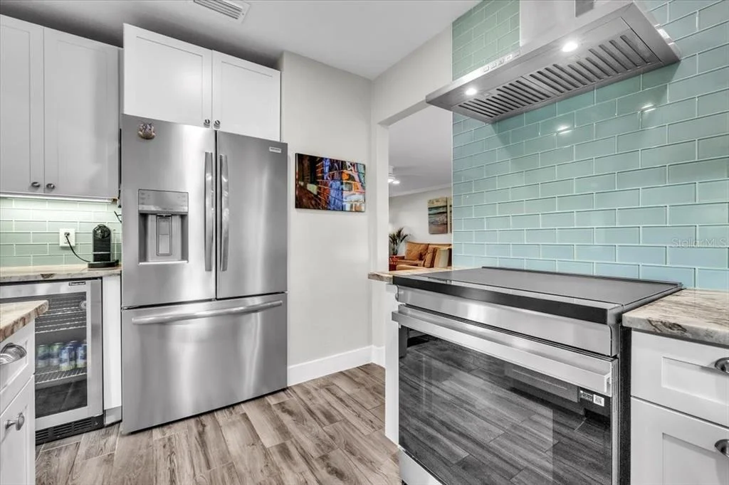 Photo of 904 INLET CIRCLE