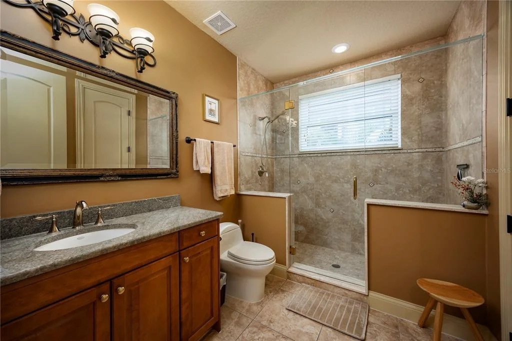 Photo of 306 HARBOR DRIVE