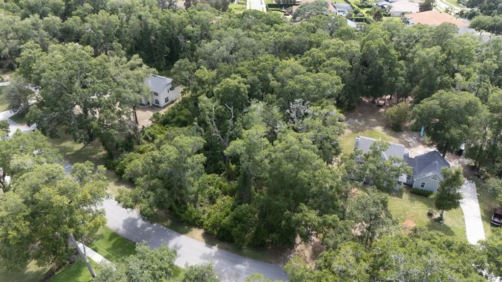 Photo of 160 STEEPLECHASE CIRCLE