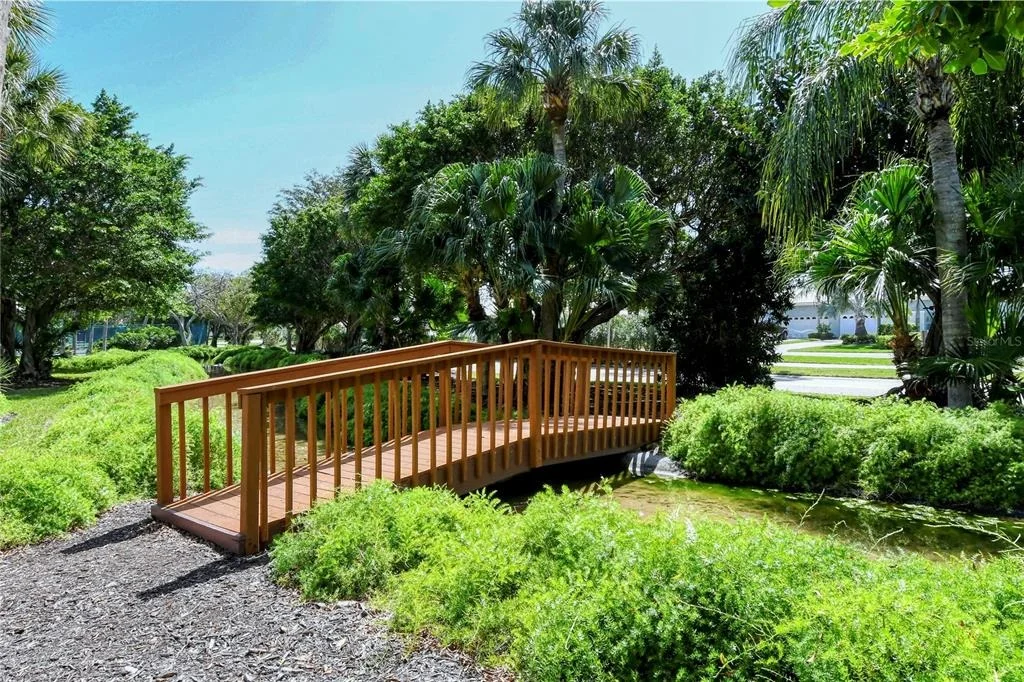 Photo of 3530 MISTLETOE LANE