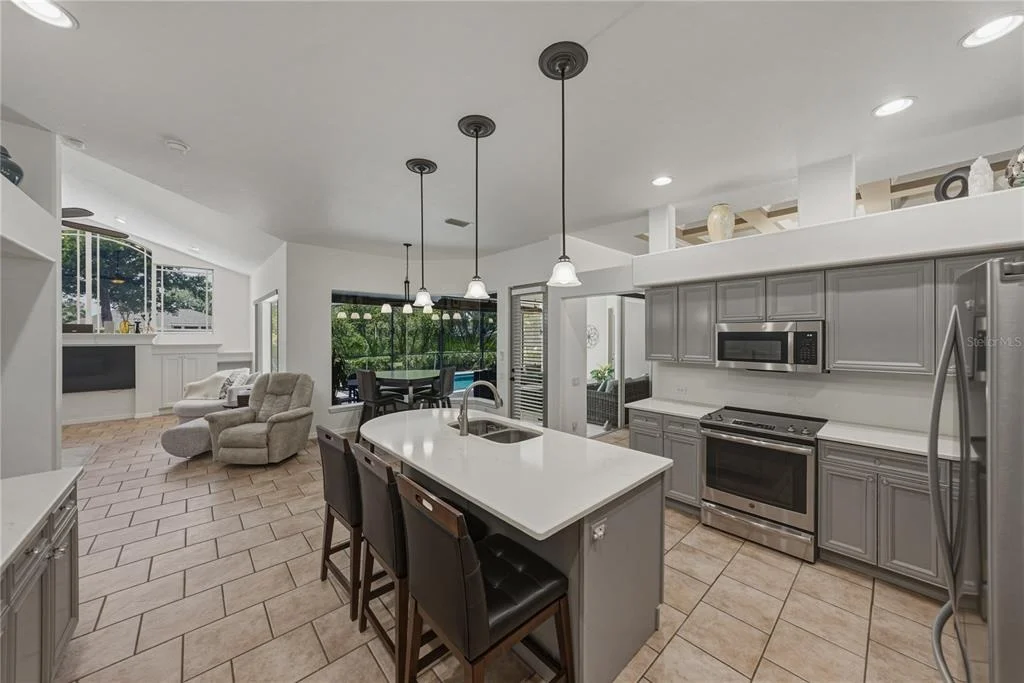 Photo of 6105 AUDUBON MANOR BOULEVARD