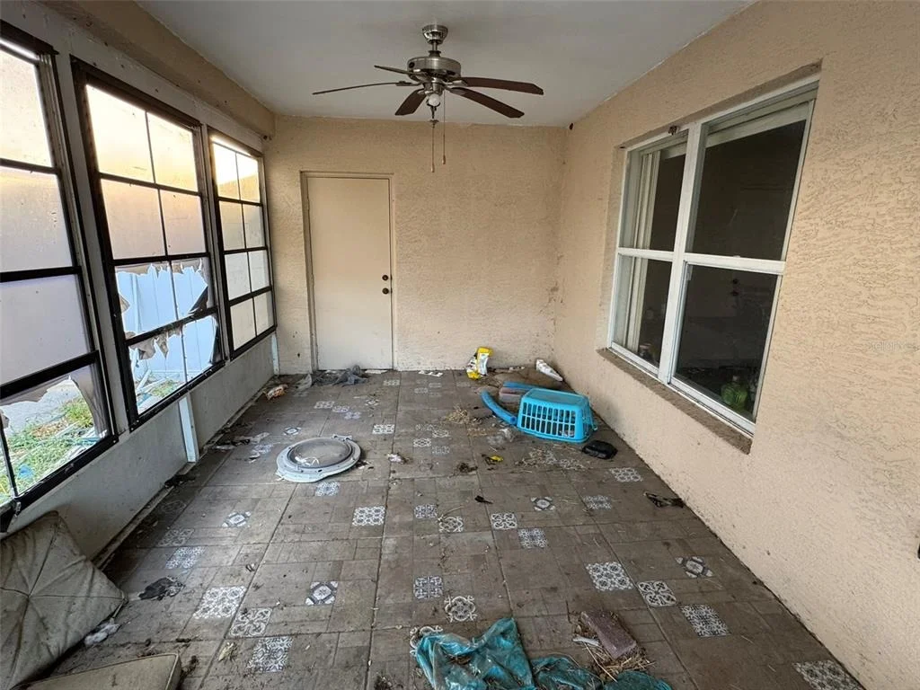 Photo of 5018 STRADA DRIVE