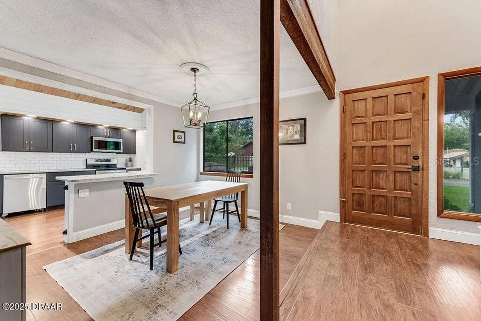 Photo of 28 BAYMEADOW COURT