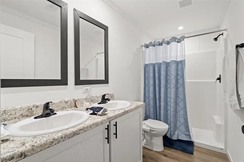 Photo of 5025 APOLLO AVE