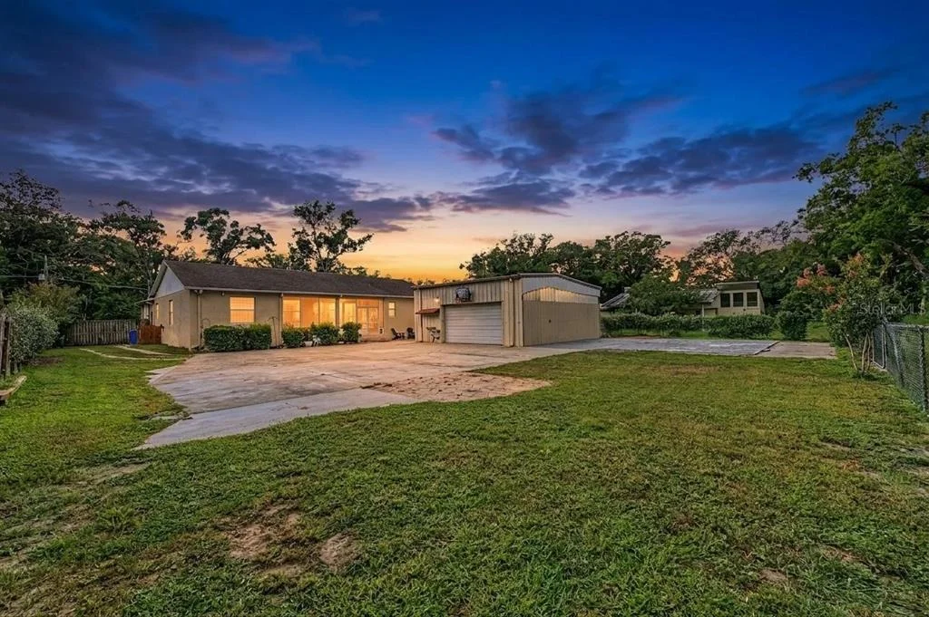 Photo of 2216 PINECREST DRIVE