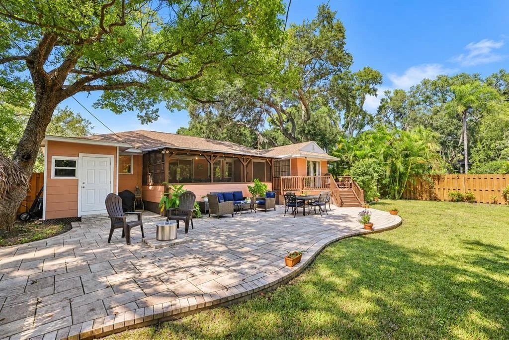 Photo of 1725 SAN MATEO DRIVE