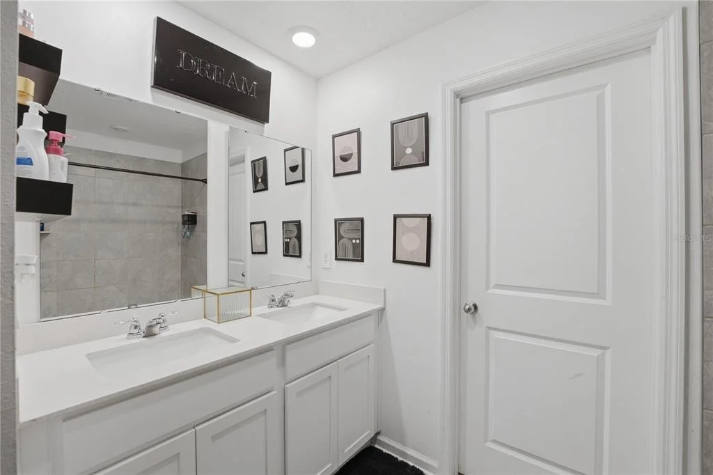 Photo of 859 TIMBERLAND DRIVE