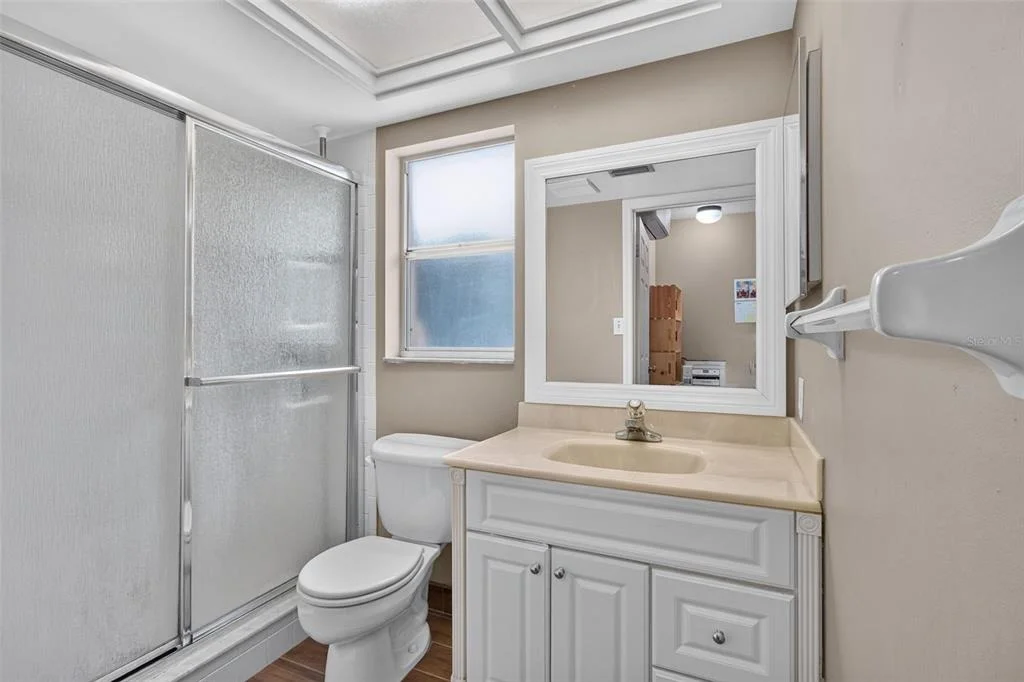 Photo of 2221 COLONIAL DRIVE