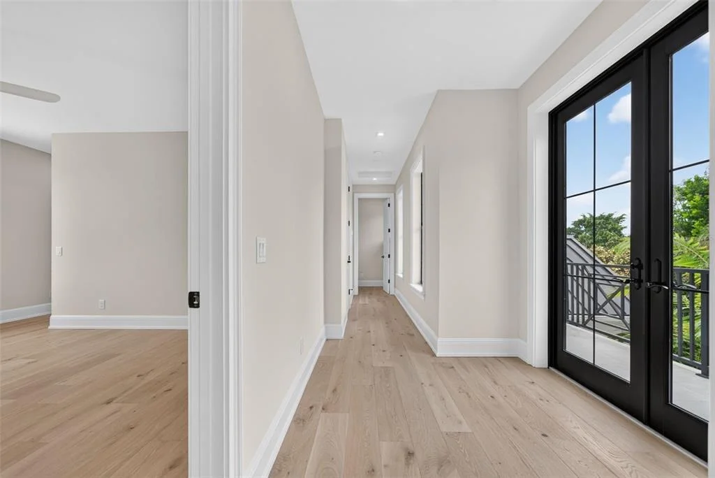 Photo of 656 TROPICAL CIRCLE