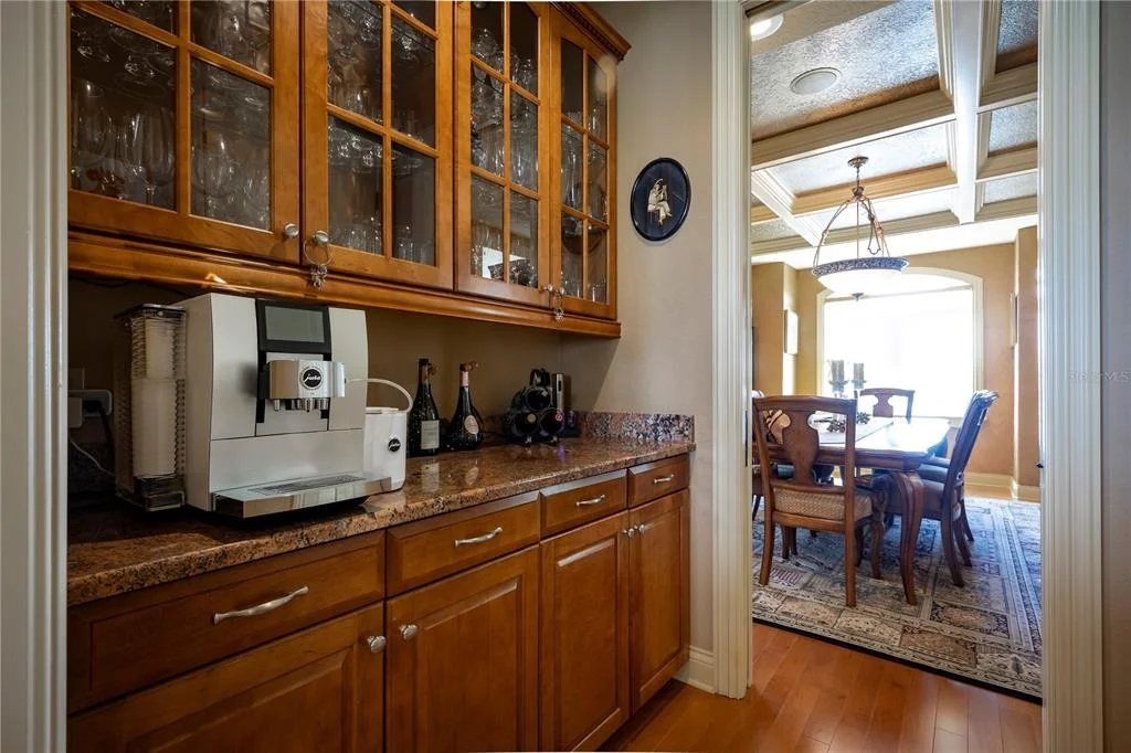 Photo of 306 HARBOR DRIVE