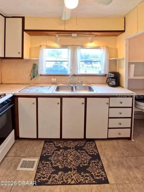 Photo of 725 MARSHALL CIRCLE