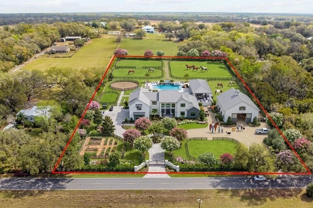 Photo of 8302 WIRE ROAD