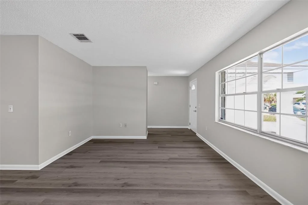 Photo of 837 WESTPORT DRIVE