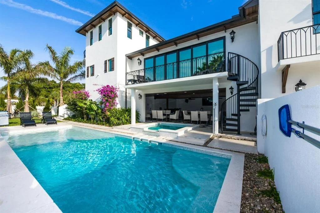 Photo of 340 JACKSON DRIVE