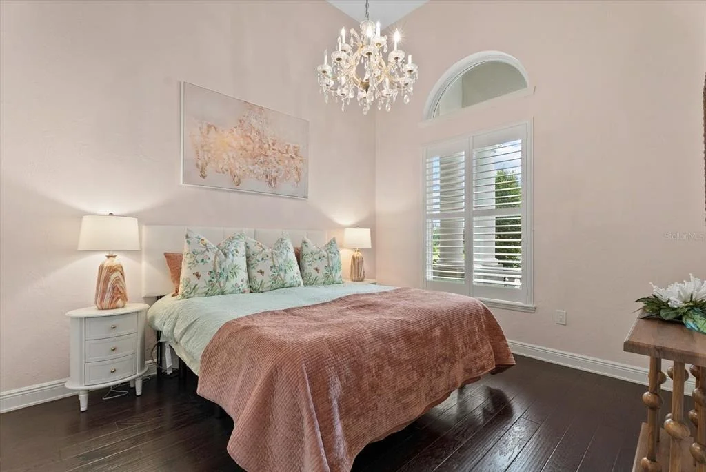 Photo of 520 RYE ROAD NE