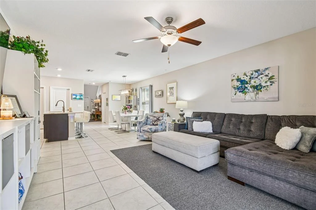 Photo of 984 OLIVE CONCH STREET