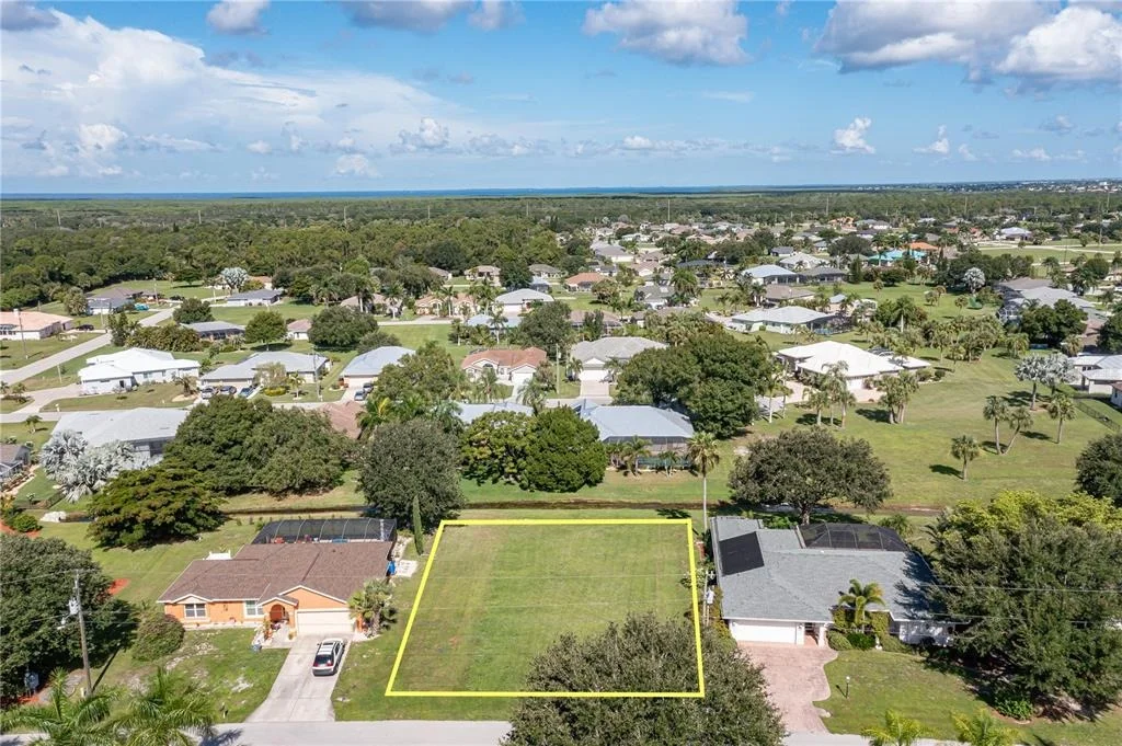 Photo of 7535 CORAL TREE