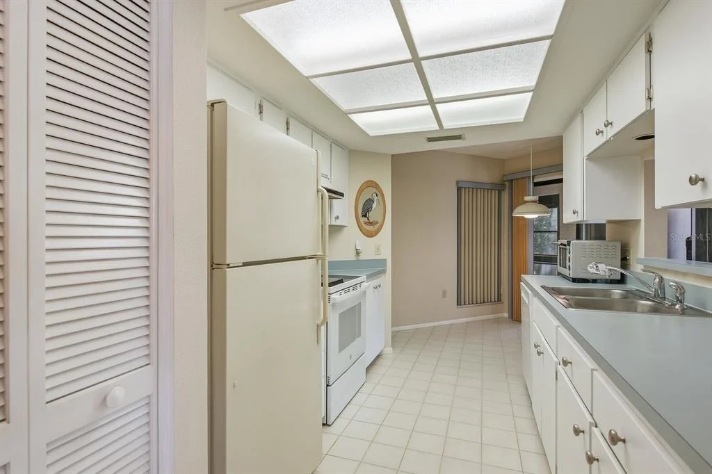 Photo of 6810 PLUMLEAF COURT