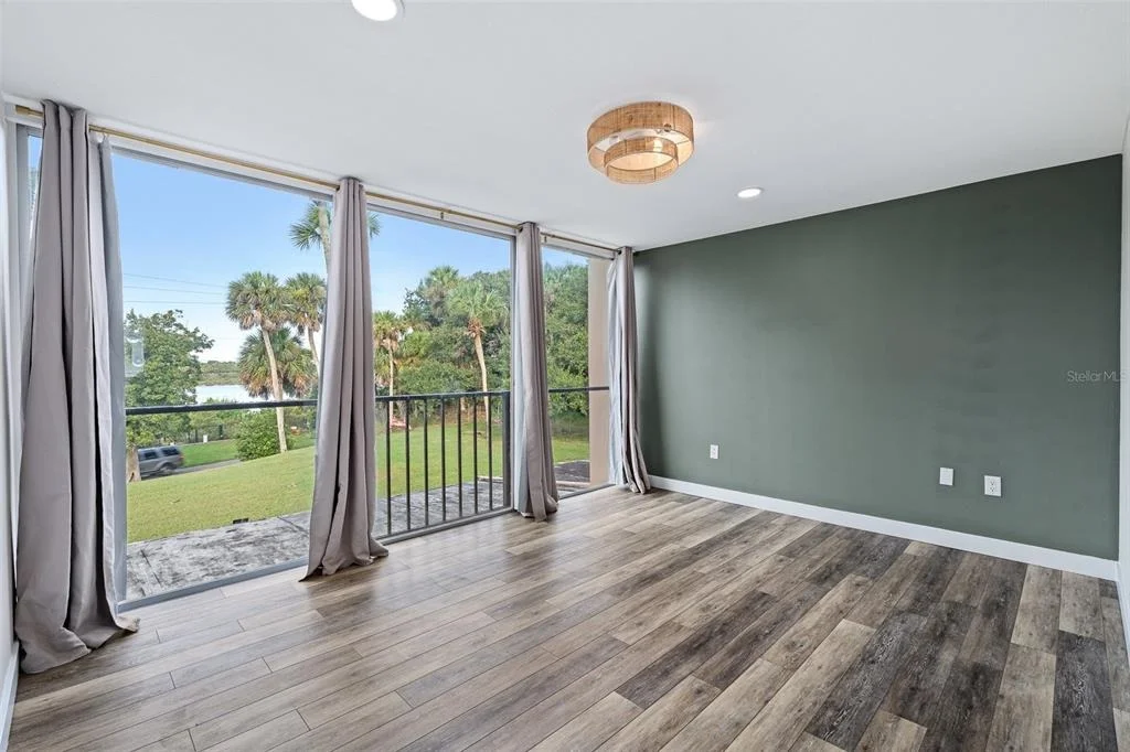 Photo of Unit UT87 at 5500 OCEAN SHORE BOULEVARD