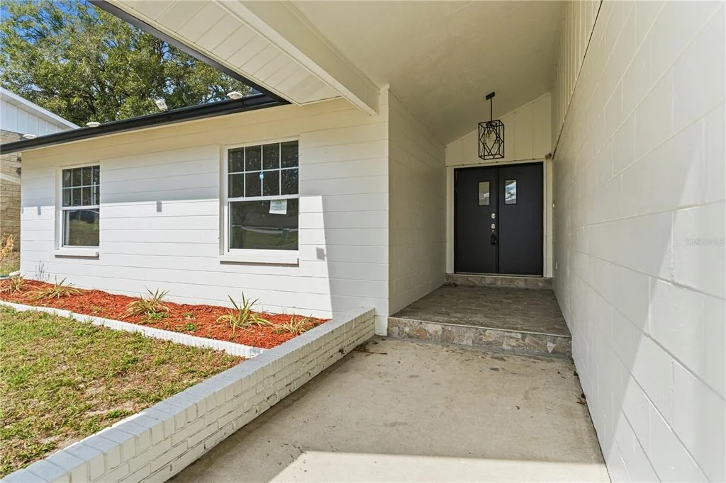 Photo of 616 WATER ROAD