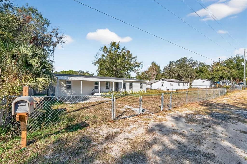 Photo of 40415 COUNTRY ROAD