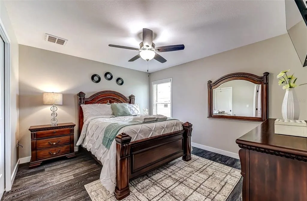 Photo of 220 KITE AVENUE