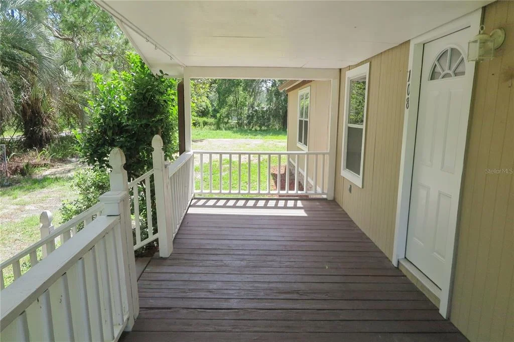 Photo of 108 PINESHORE DRIVE