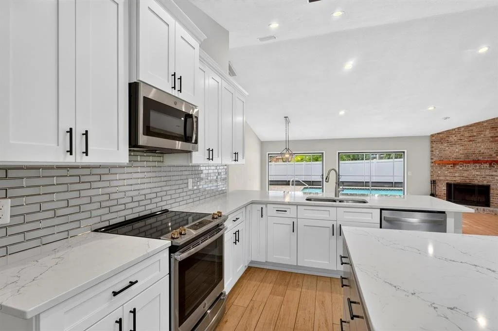 Photo of 3 FOX HOLLOW DRIVE