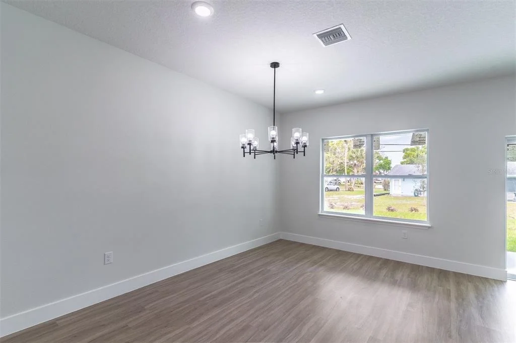Photo of 983 PACE DRIVE NW