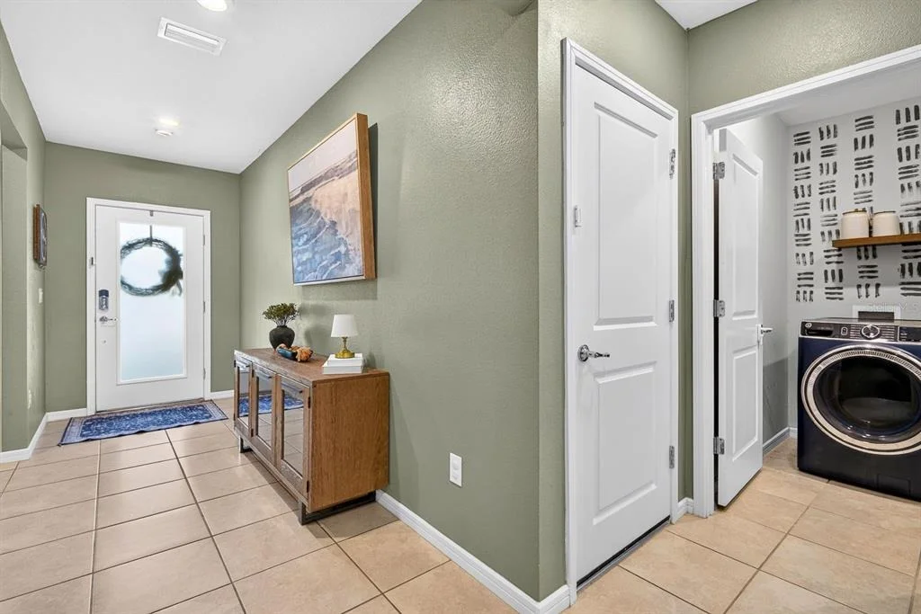 Photo of 9348 ROYAL RIVER CIRCLE