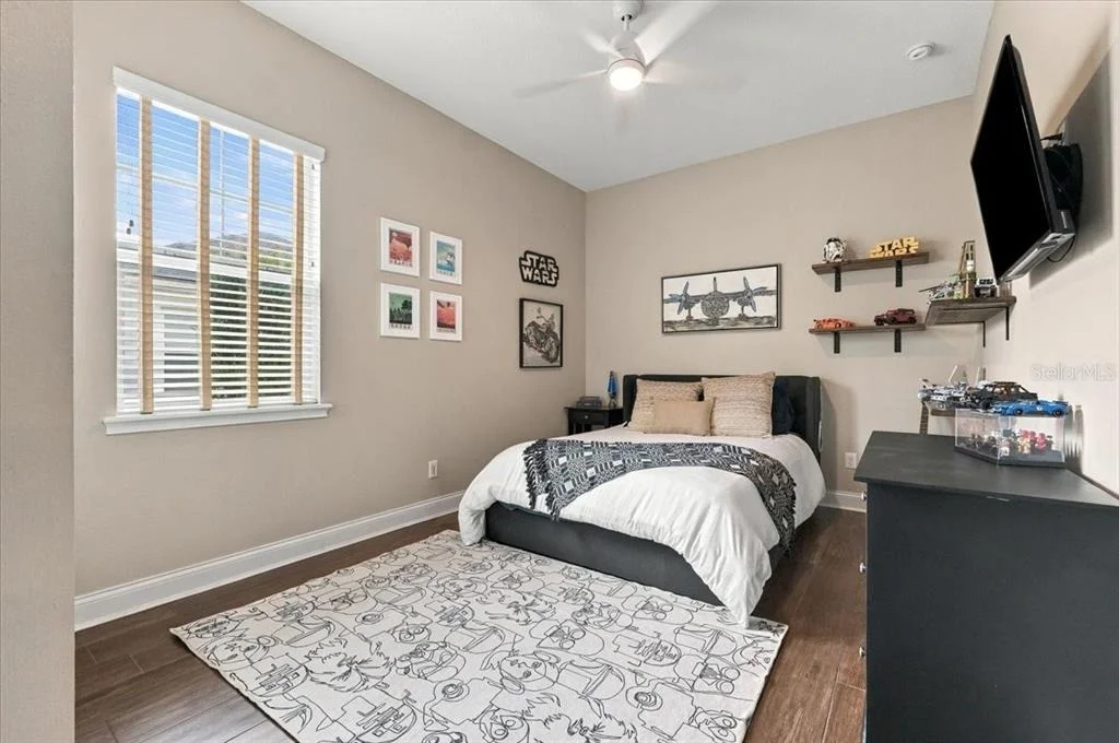 Photo of 198 STARGRASS DRIVE