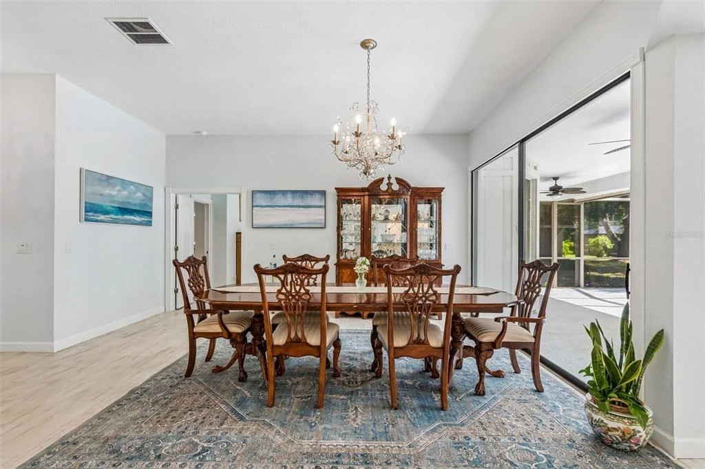Photo of 4627 TRAILS DRIVE