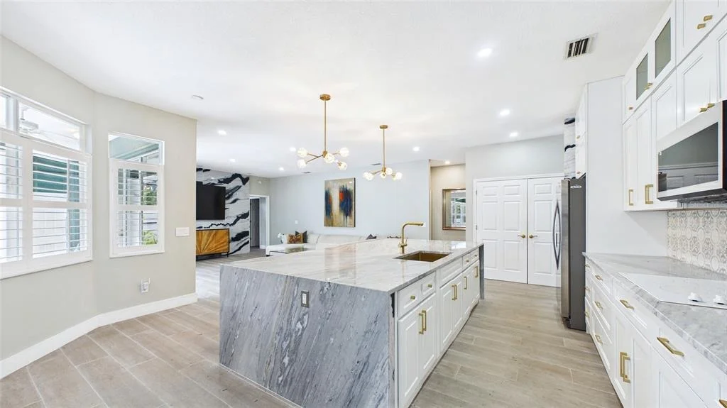 Photo of 7225 RIVER FOREST LANE