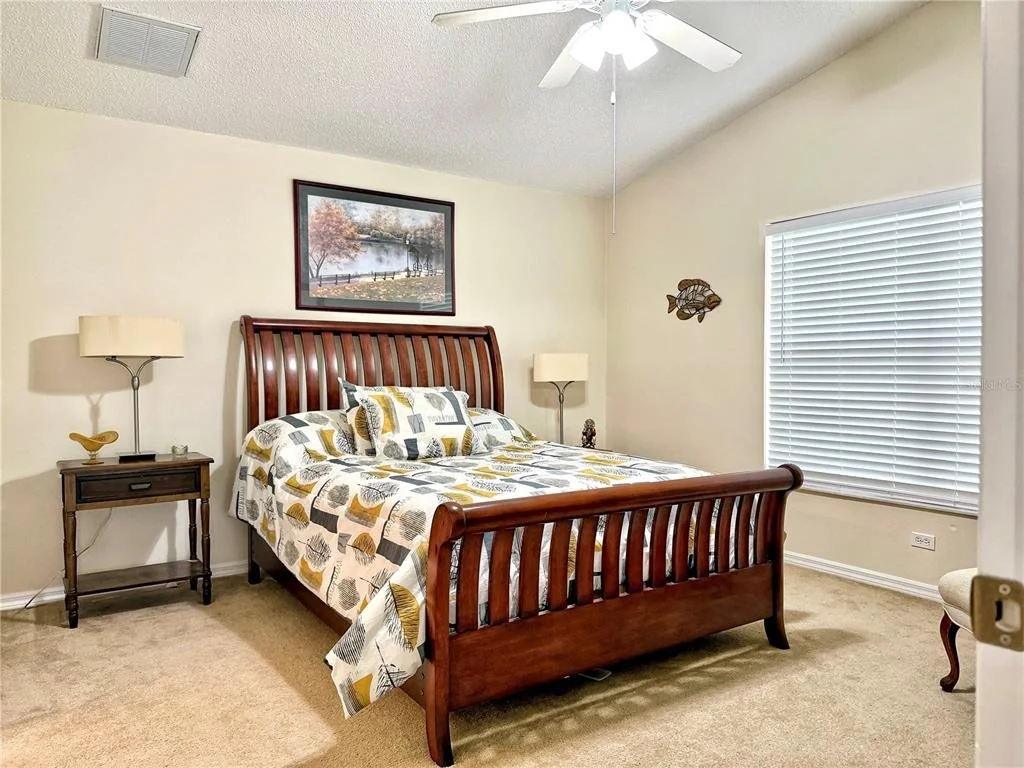 Photo of 259 CENTER OAK CIRCLE