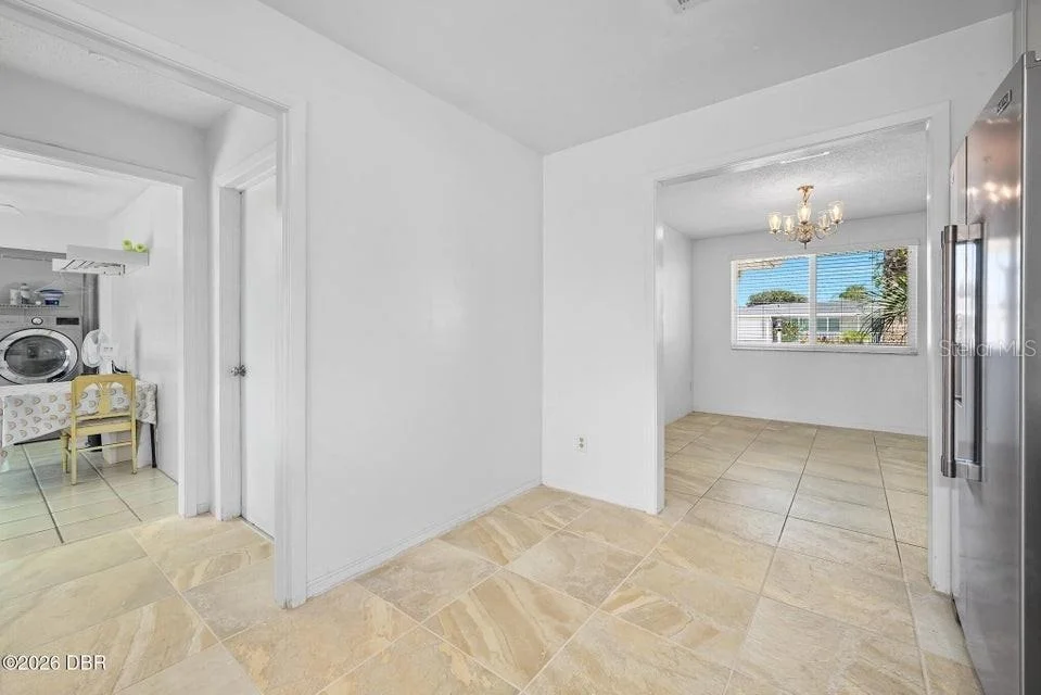 Photo of 190 ELLICOTT DRIVE