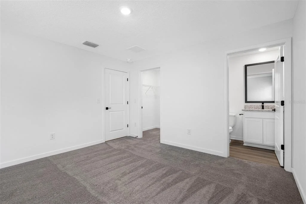 Photo of 11308 LINNET ROAD