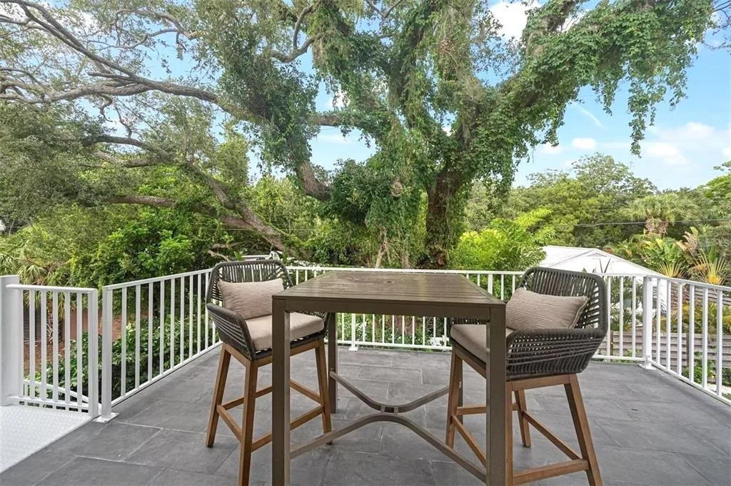 Photo of 1647 SIESTA DRIVE