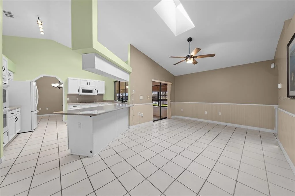 Photo of 2333 SWEETWATER BOULEVARD