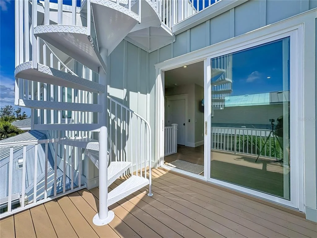 Photo of 2918 GULF DRIVE