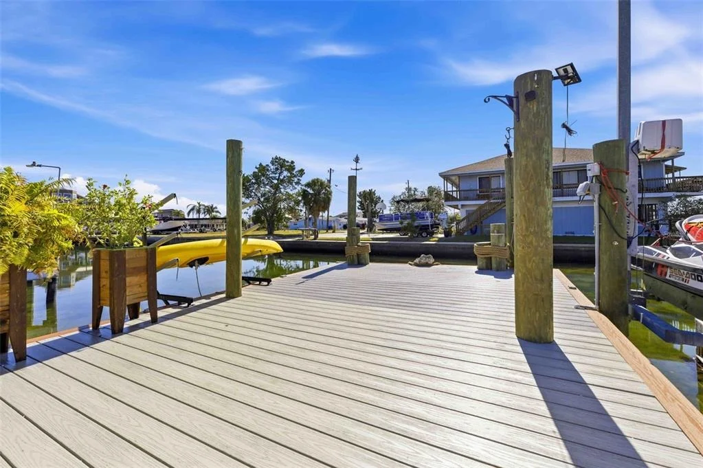 Photo of 6424 BOATYARD DRIVE