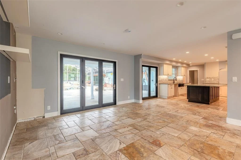 Photo of 2015 HALIFAX DRIVE