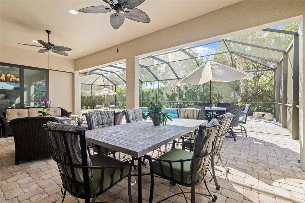 Photo of 16293 CAMDEN LAKES CIRCLE