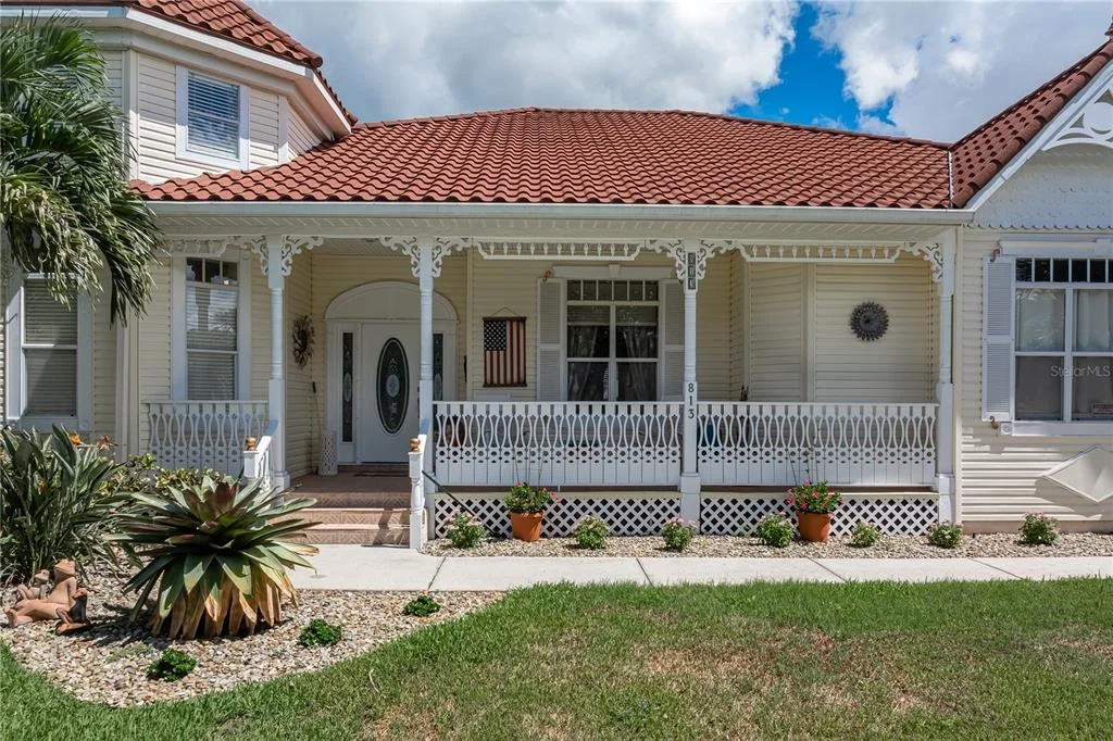 Photo of 813 MONACO DRIVE