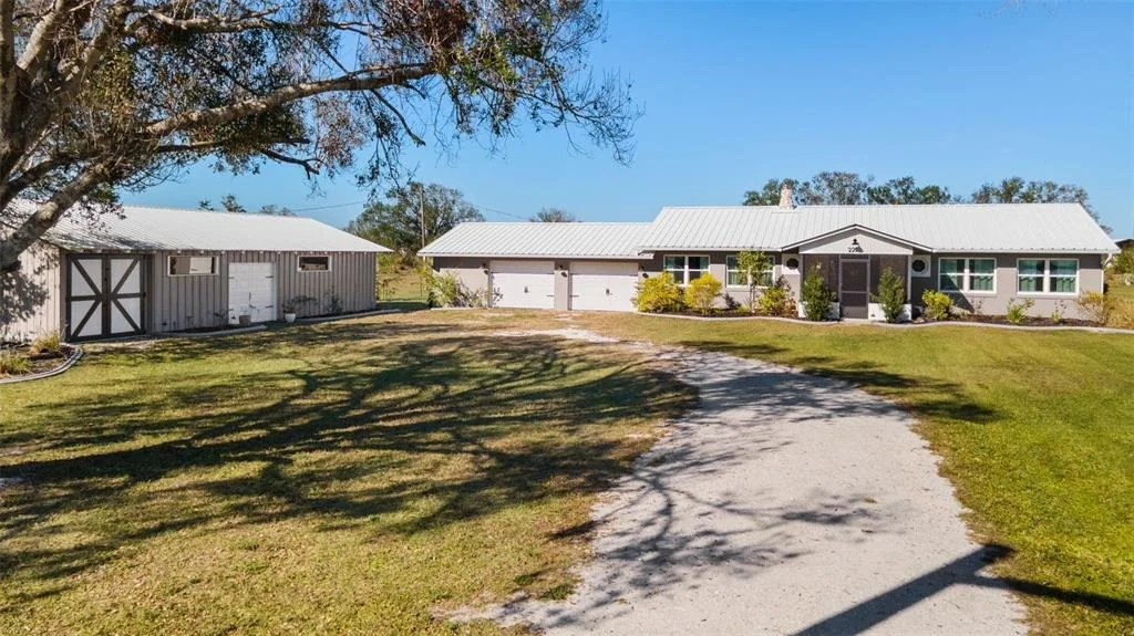 Photo of 2222 SE MCCLELLAND DRIVE