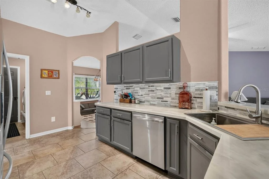 Photo of 19 RED OAK PLACE