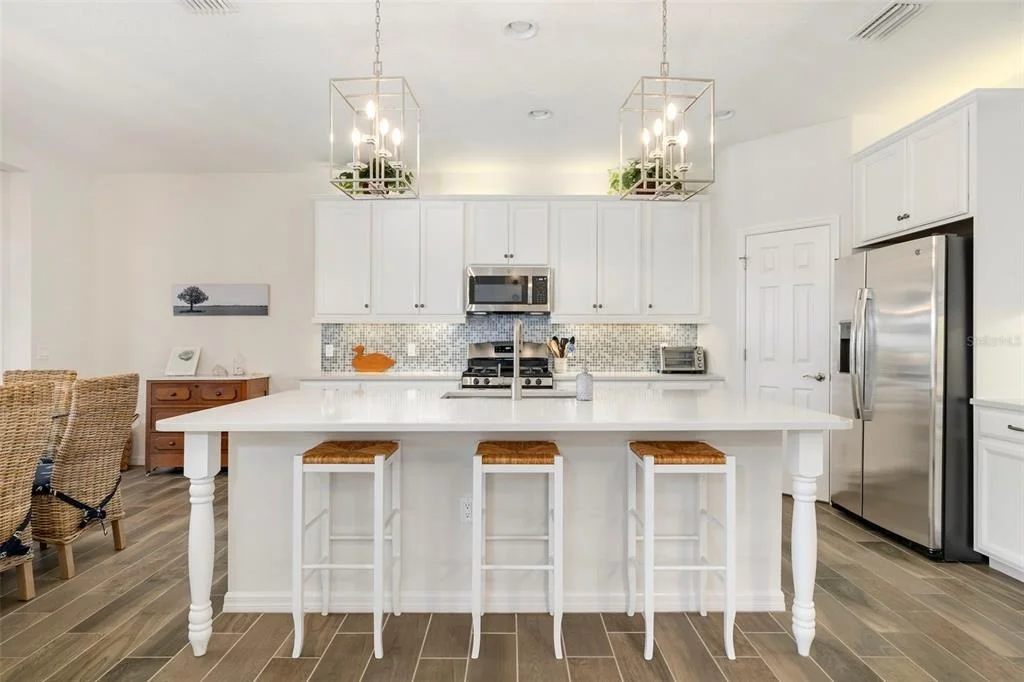 Photo of 332 CHANTILLY TRAIL