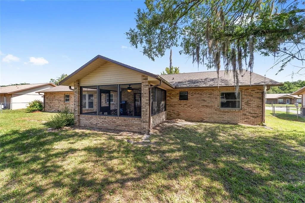 Photo of 4008 SE 61 PLACE