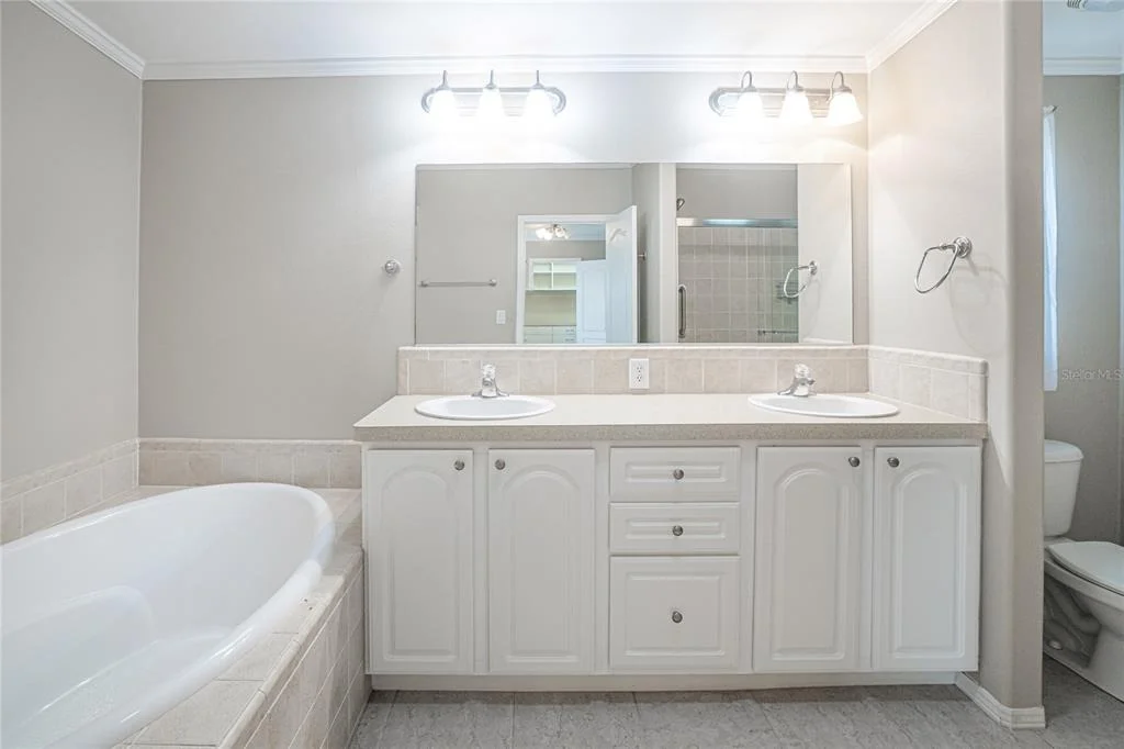 Photo of 14 FREEMAN AVENUE