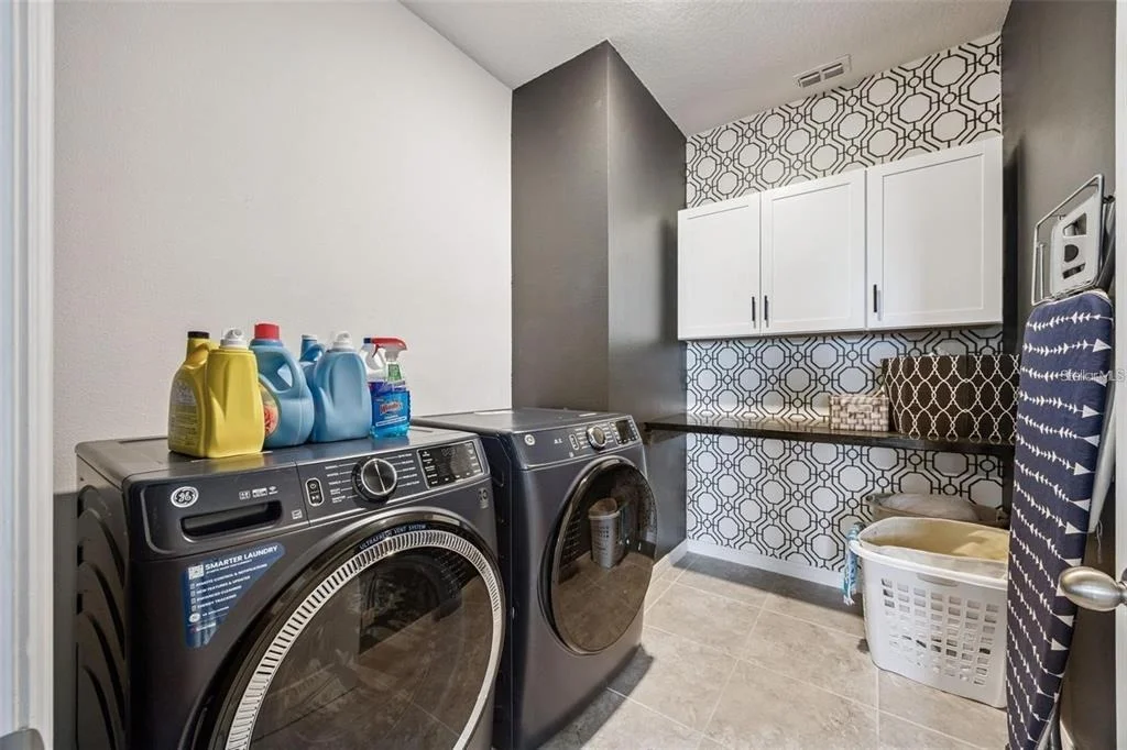 Photo of 2091 BRILLANTE DRIVE