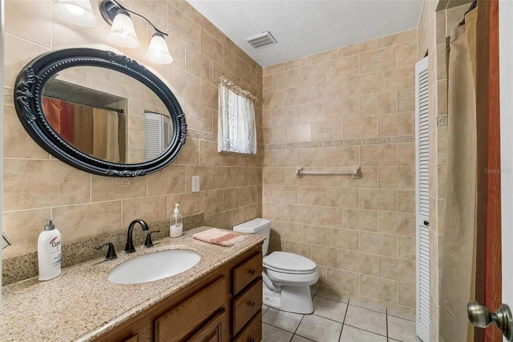 Photo of 2321 WOOTEN ROAD